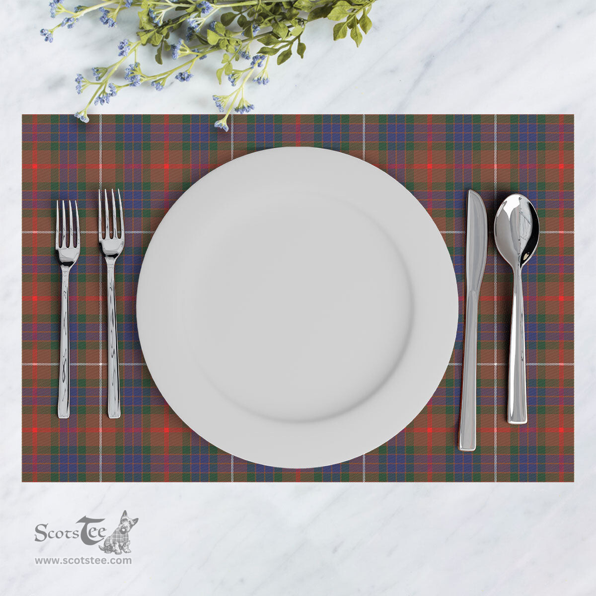 Scottish Fraser (of Lovat) Hunting Modern Clan Tartan Placemat - Tartan Kitchen Decor Scottish Plaid Tartan Plaid - ScotsTee - scotstee.com