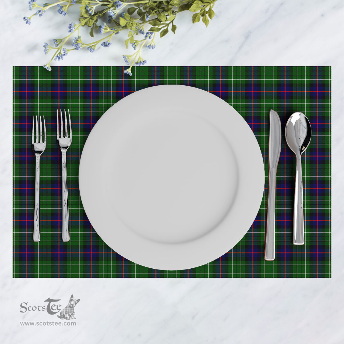 Scottish Leslie Hunting Clan Tartan Placemat - Tartan Kitchen Decor Scottish Plaid Tartan Plaid - ScotsTee - scotstee.com