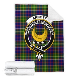 Scottish Arnott Clan Tartan Blanket with Family Crest Tartan Plaid Sherpa Blanket Scottish Plaid Tartan Plaid - ScotsTee - scotstee.com