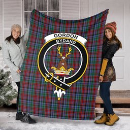 Scottish Gordon Red Clan Tartan Blanket with Family Crest Tartan Plaid Sherpa Blanket Scottish Plaid Tartan Plaid - ScotsTee - scotstee.com