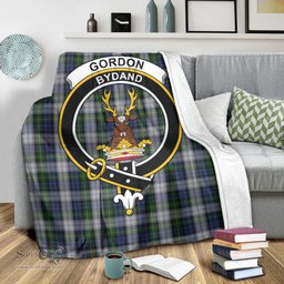 Scottish Gordon Dress Clan Tartan Blanket with Family Crest Tartan Plaid Sherpa Blanket Scottish Plaid Tartan Plaid - ScotsTee - scotstee.com