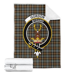 Scottish Gordon Weathered Clan Tartan Blanket with Family Crest Tartan Plaid Sherpa Blanket Scottish Plaid Tartan Plaid - ScotsTee - scotstee.com