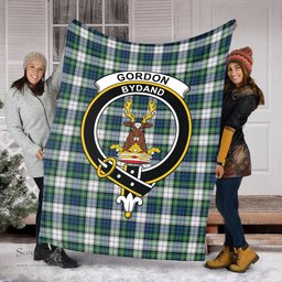 Scottish Gordon Dress Ancient Clan Tartan Blanket with Family Crest Tartan Plaid Sherpa Blanket Scottish Plaid Tartan Plaid - ScotsTee - scotstee.com