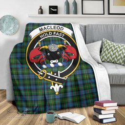 Scottish MacLeod of Skye Clan Tartan Blanket with Family Crest Tartan Plaid Sherpa Blanket Scottish Plaid Tartan Plaid - ScotsTee - scotstee.com