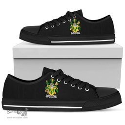 Irish Cleary or O'Clery Coat of Arms Family Crest Ireland Low Top Shoes (Women's/Men's) Black/ White Irish Shoes