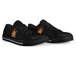 Irish Breen or O'Breen Coat of Arms Family Crest Ireland Low Top Shoes (Women's/Men's) Black/ White Irish Shoes
