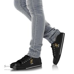 Irish Griffin or O'Griffy Coat of Arms Family Crest Ireland Low Top Shoes (Women's/Men's) Black/ White Irish Shoes