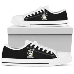 Irish Metcalf or Metcalfe Coat of Arms Family Crest Ireland Low Top Shoes (Women's/Men's) Black/ White Irish Shoes