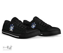 Irish Weir or McWeir Coat of Arms Family Crest Ireland Low Top Shoes (Women's/Men's) Black/ White Irish Shoes