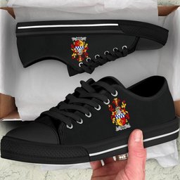 Irish Vizer Coat of Arms Family Crest Ireland Low Top Shoes (Women's/Men's) Black/ White Irish Shoes