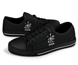Irish Wadding Coat of Arms Family Crest Ireland Low Top Shoes (Women's/Men's) Black/ White Irish Shoes