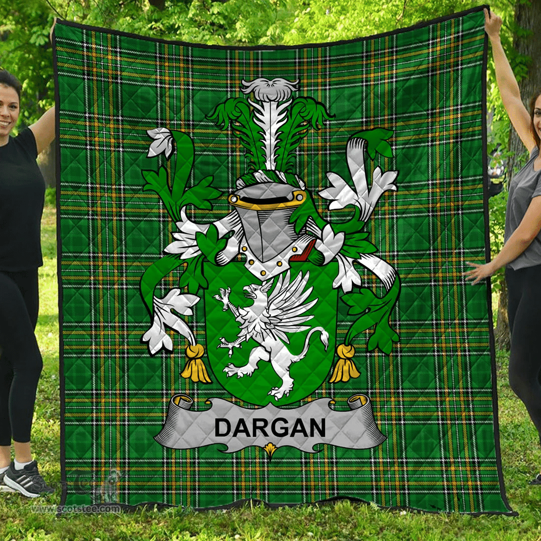 Scottish Dargan Or Mcdeargan Irish Coat of Arms Family Crest Quilt Irish National Tartan Irish County Quilts