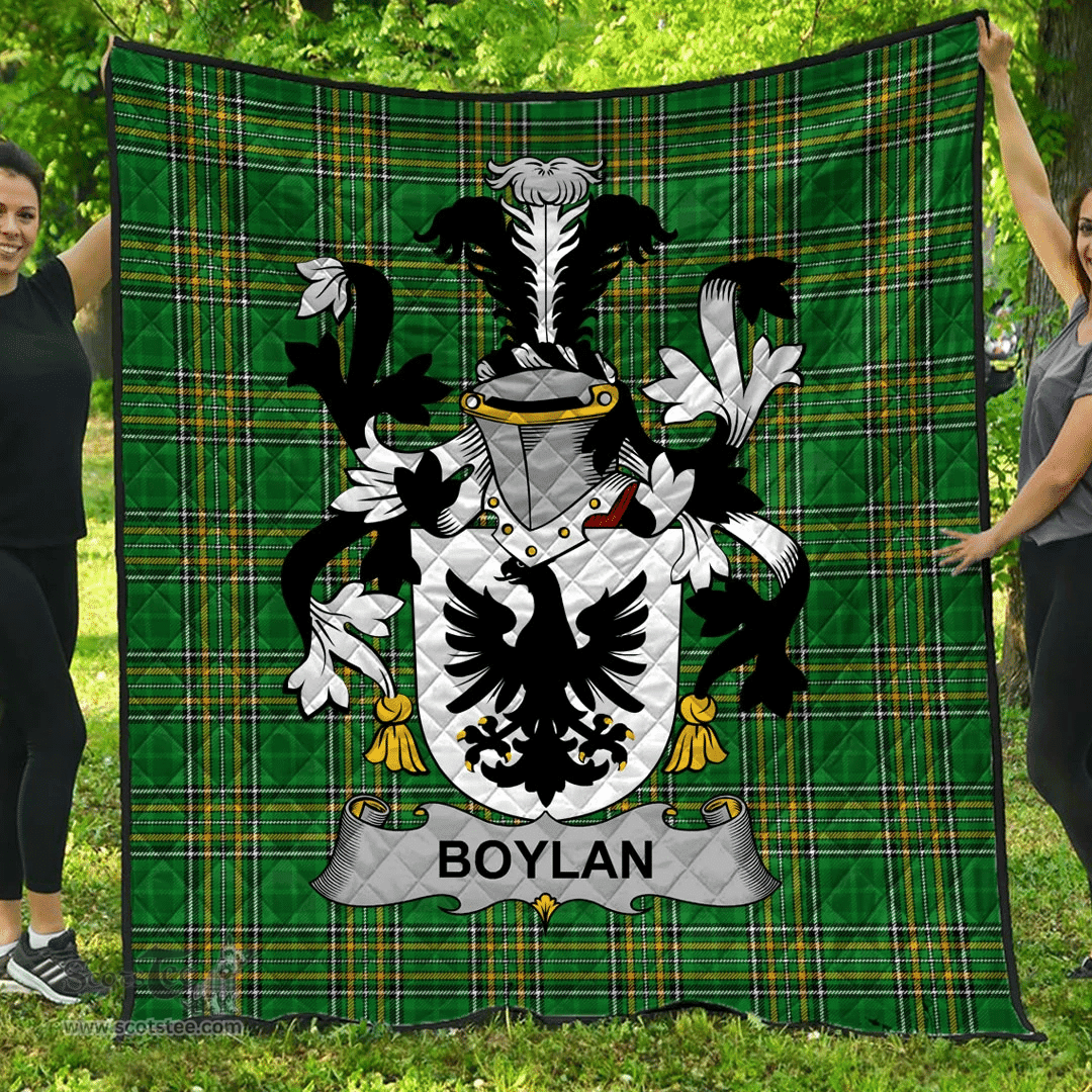 Scottish Boylan Or O'Boylan Irish Coat of Arms Family Crest Quilt Irish National Tartan Irish County Quilts