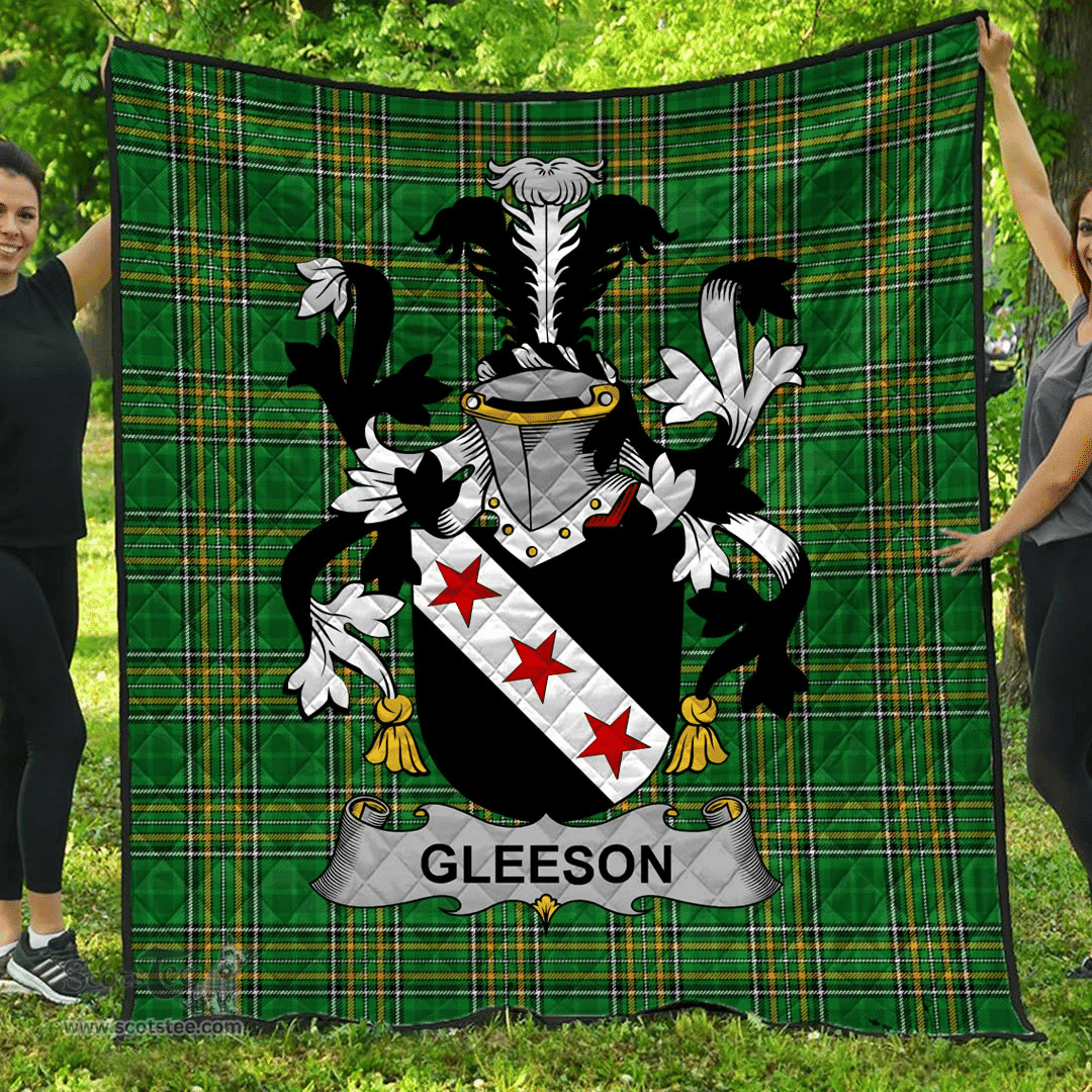 Scottish Gleeson Or O'Glissane Irish Coat of Arms Family Crest Quilt Irish National Tartan Irish County Quilts