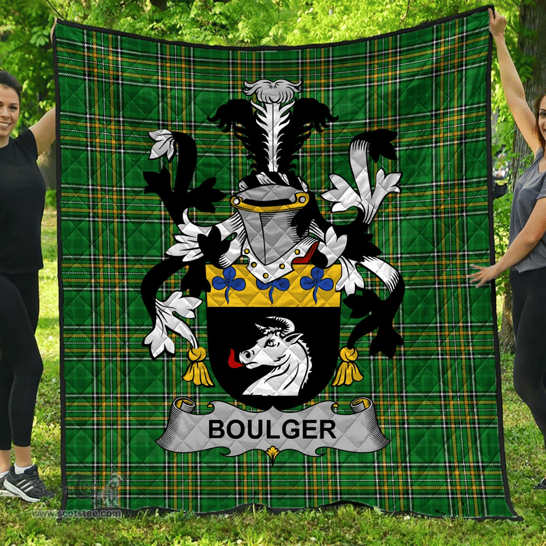 Scottish Boulger Or O'Bolger Irish Coat of Arms Family Crest Quilt Irish National Tartan Irish County Quilts