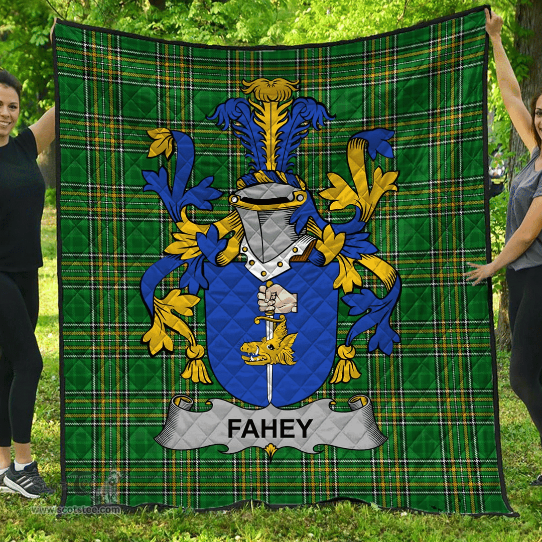 Scottish Fahey Or O'Fahy Irish Coat of Arms Family Crest Quilt Irish National Tartan Irish County Quilts