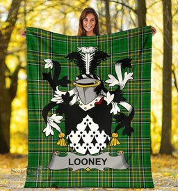 Scottish Looney or O'Lunney Coat of Arms Family Crest Ireland Blanket Irish National Tartan Irish County Blanket