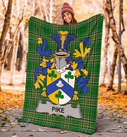 Scottish Pike Coat of Arms Family Crest Ireland Blanket Irish National Tartan Irish County Blanket