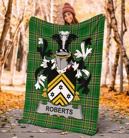Scottish Roberts Coat of Arms Family Crest Ireland Blanket Irish National Tartan Irish County Blanket