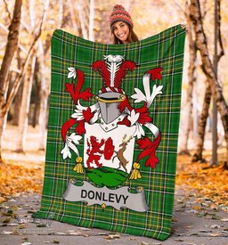 Scottish Donlevy or O'Donlevy Coat of Arms Family Crest Ireland Blanket Irish National Tartan Irish County Blanket