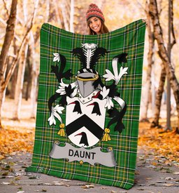 Scottish Daunt Coat of Arms Family Crest Ireland Blanket Irish National Tartan Irish County Blanket
