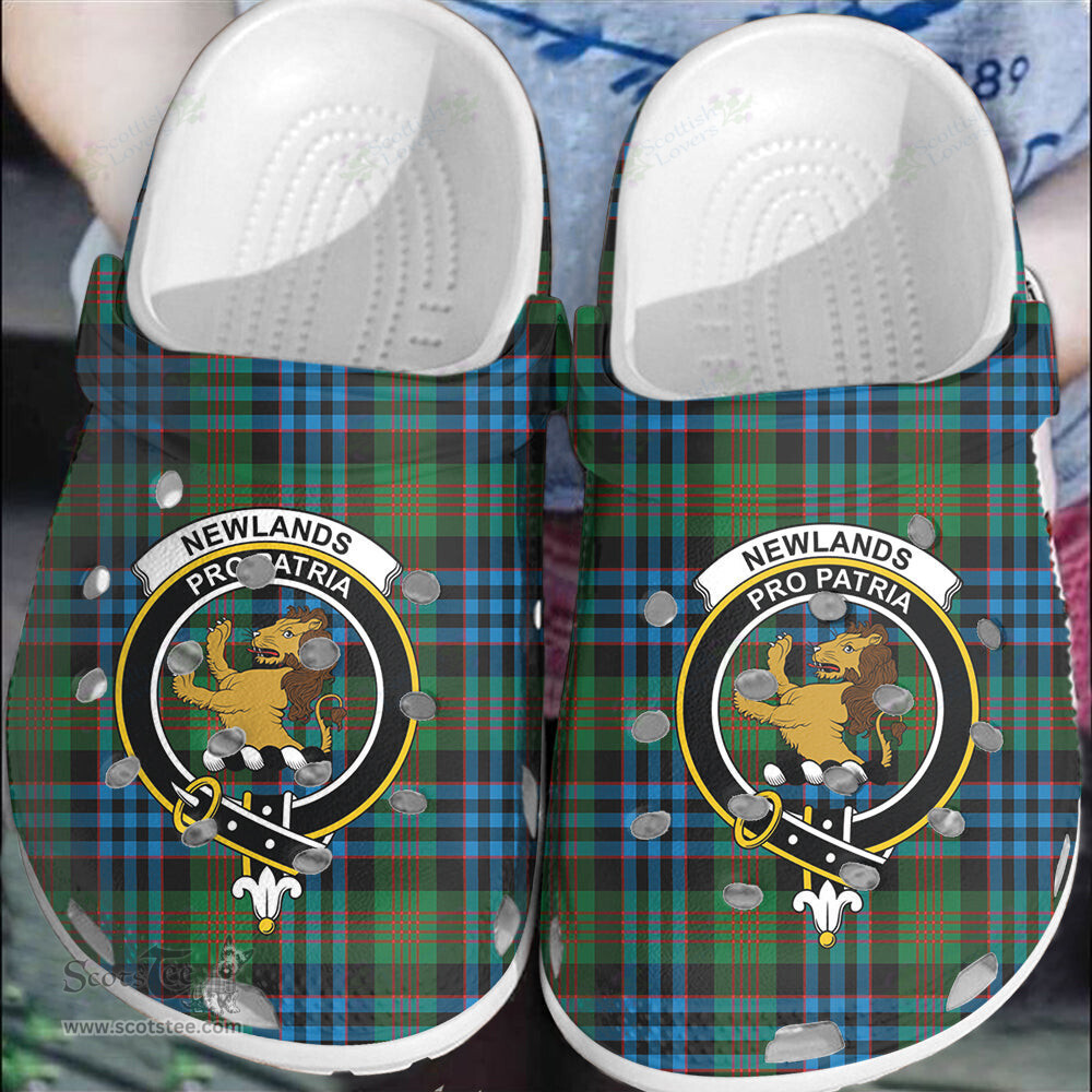 Scottish Newlands of Lauriston Clan Tartan Clogs - Crest Classic Scottish Plaid Tartan Plaid - ScotsTee - scotstee.com
