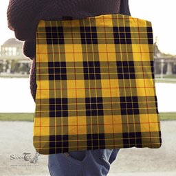 Scottish MacLeod of Lewis Ancient Clan Tartan Tote Bag - Classic
