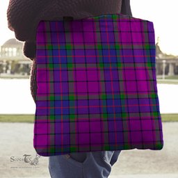 Scottish Wardlaw Modern Clan Tartan Tote Bag - Classic