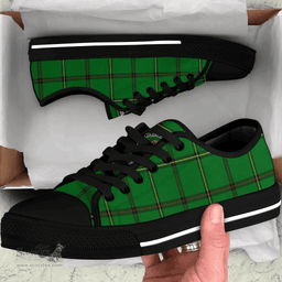 Scottish Don (Tribe-of-Mar) Clan Tartan Low Top Shoes - Crest Classic Scottish Plaid Tartan Plaid