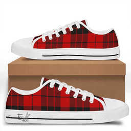 Scottish MacLeod of Raasay Clan Tartan Low Top Shoes - Crest Classic Scottish Plaid Tartan Plaid