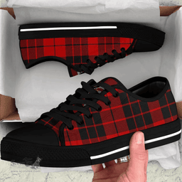 Scottish MacLeod of Raasay Clan Tartan Low Top Shoes - Crest Classic Scottish Plaid Tartan Plaid