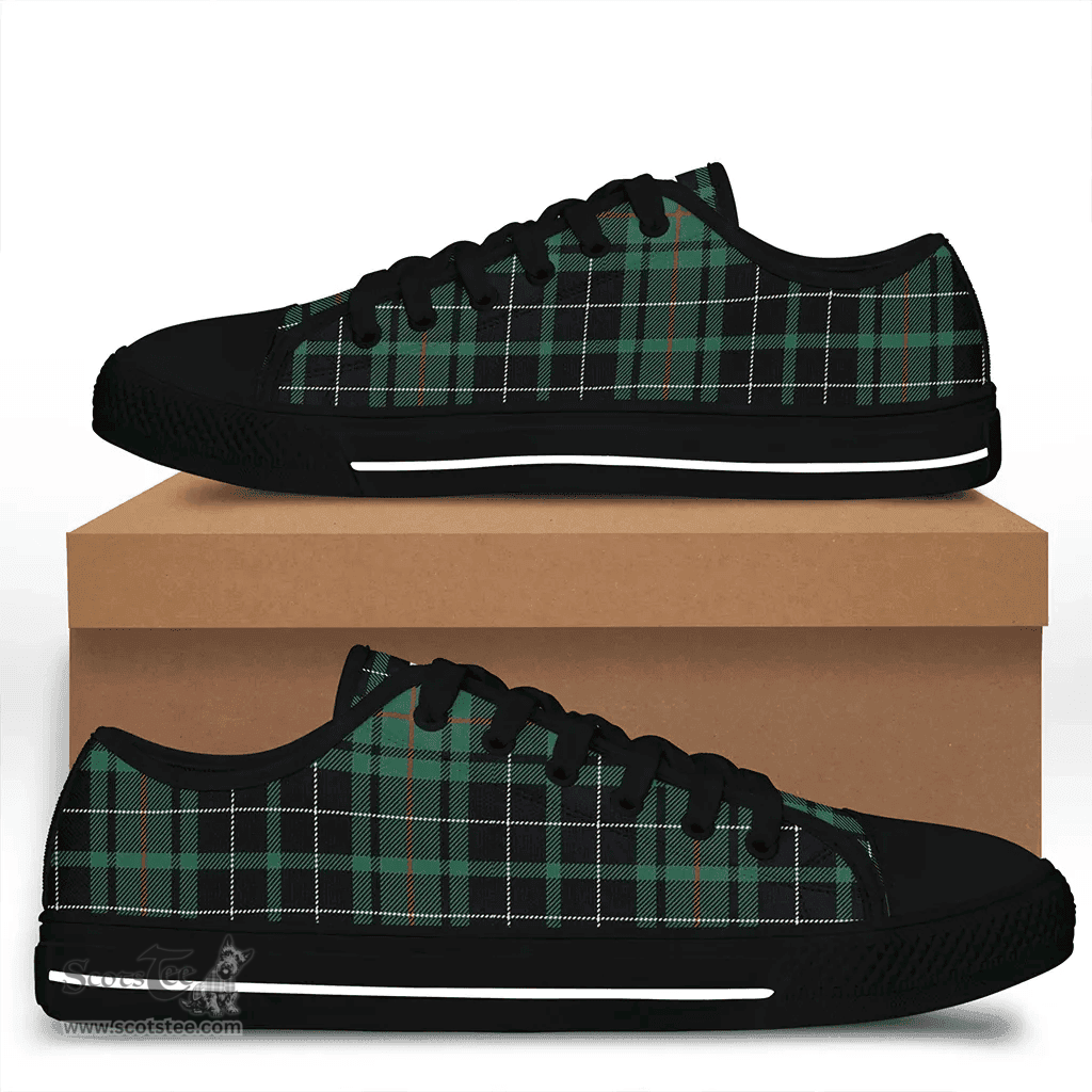 Scottish MacAulay Hunting Ancient Clan Tartan Low Top Shoes - Crest Classic Scottish Plaid Tartan Plaid