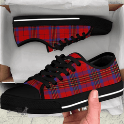 Scottish Leslie Modern Clan Tartan Low Top Shoes - Crest Classic Scottish Plaid Tartan Plaid