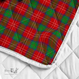Scottish Chisholm Clan Badge Tartan Royal Scottish Unicorn Tartan Quilt