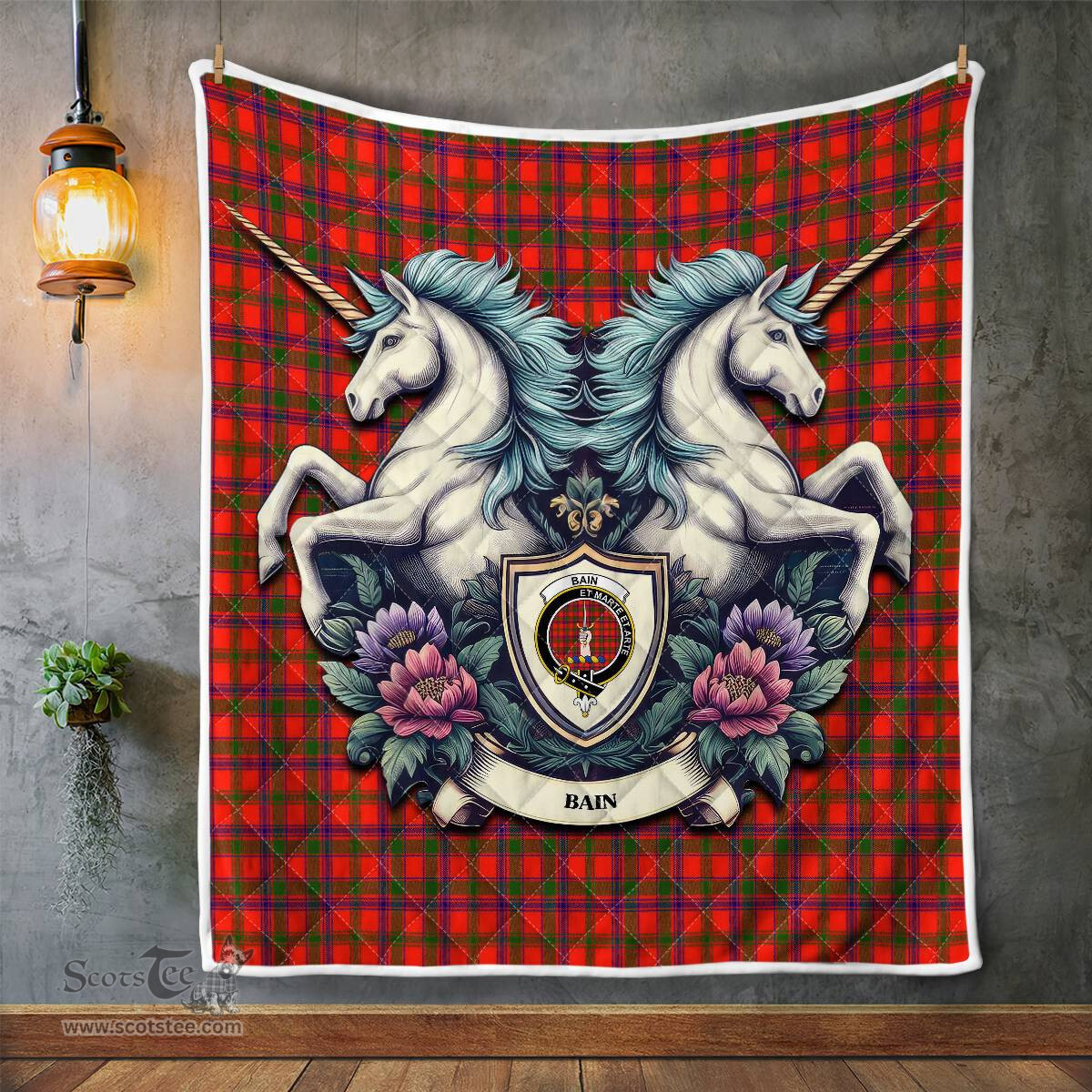 Scottish Bain Clan Badge Tartan Royal Scottish Unicorn Tartan Quilt