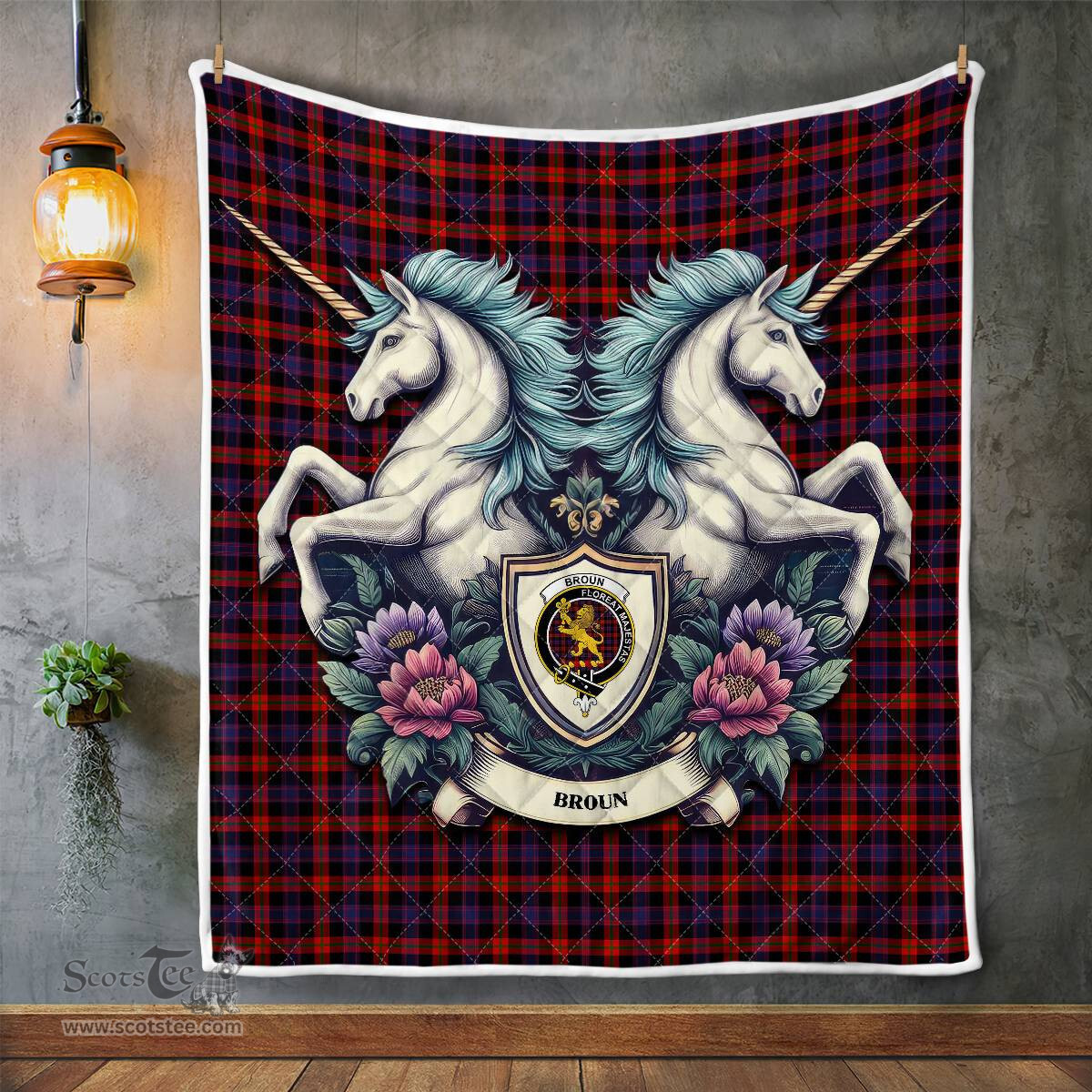 Scottish Broun Clan Badge Tartan Royal Scottish Unicorn Tartan Quilt