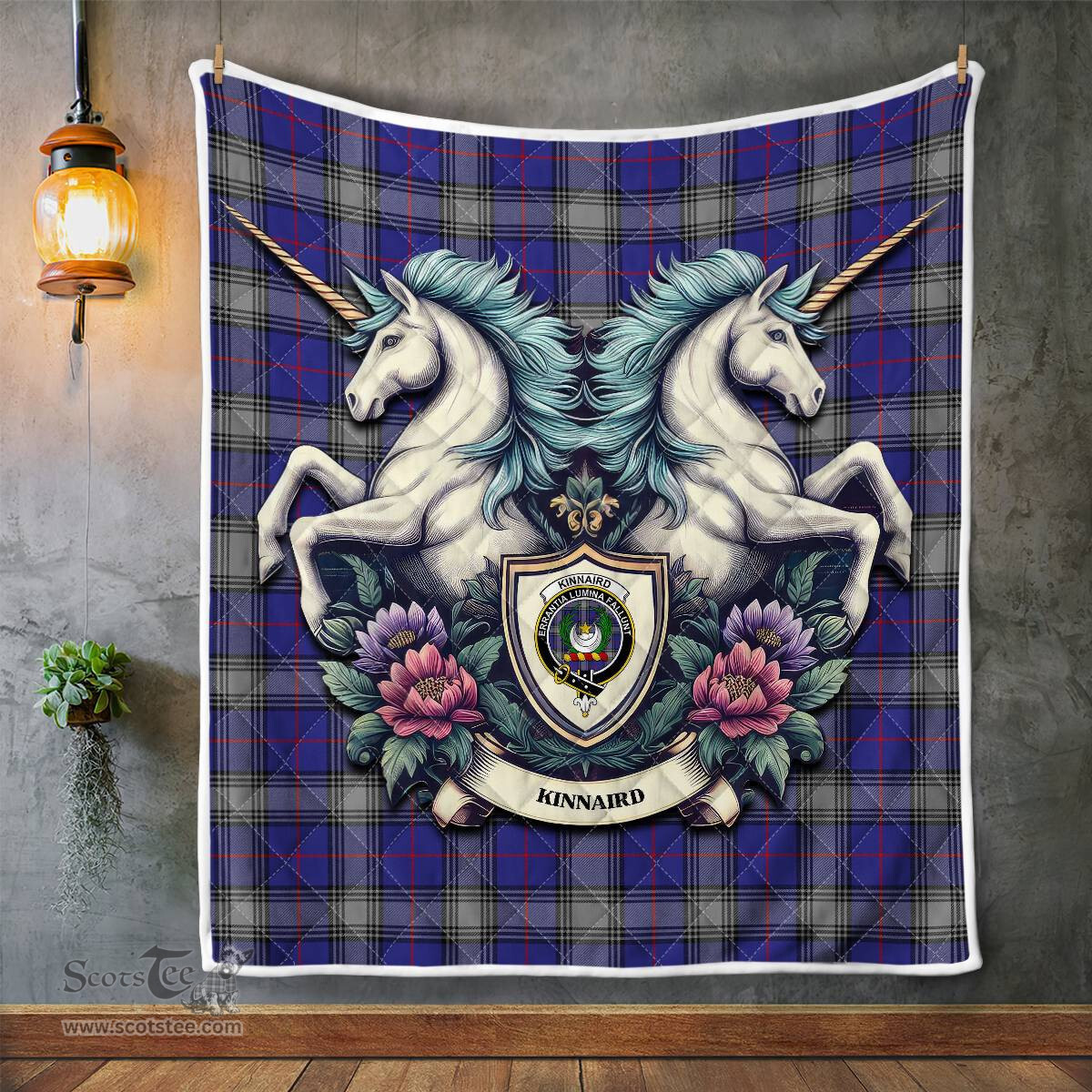 Scottish Kinnaird Clan Badge Tartan Royal Scottish Unicorn Tartan Quilt