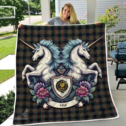 Scottish Lyle Clan Badge Tartan Royal Scottish Unicorn Tartan Quilt