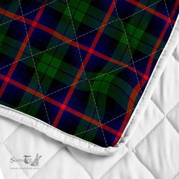 Scottish Urquhart Clan Badge Tartan Royal Scottish Unicorn Tartan Quilt
