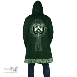 Irish House of O CASSIDY Coat of Arms Irish Cloak Hooded Cape Coat Irish Cross with Celtic Knot and Claddagh Ring