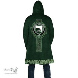 Irish House of O CALLAGHAN Coat of Arms Irish Cloak Hooded Cape Coat Irish Cross with Celtic Knot and Claddagh Ring