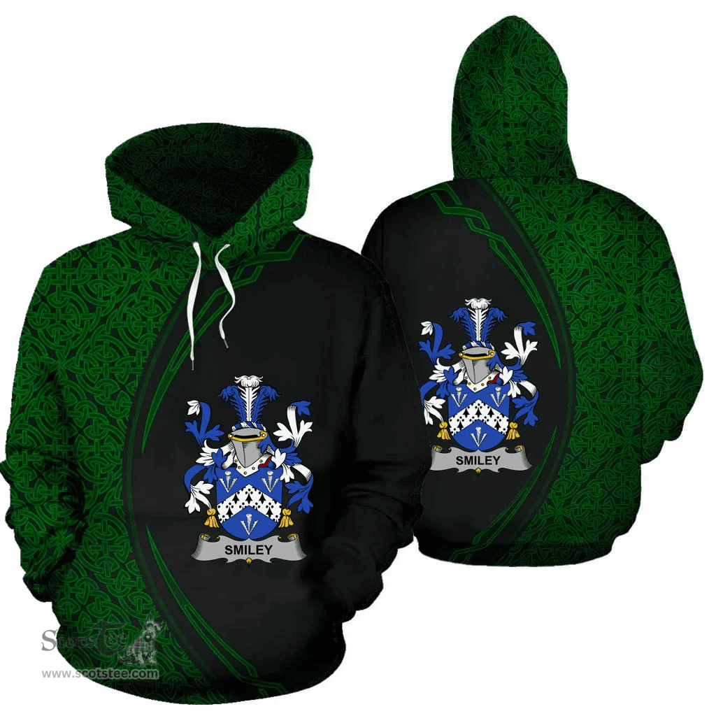 Irish Smiley or Smyly Coat of Arms Irish Family Crest Hoodie Black Green Circle Style Hoodie
