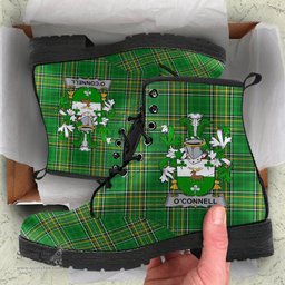 Connell or O'Connell Coat of Arms Family Crest Ireland Leather Boots Irish National Tartan Irish County Boots