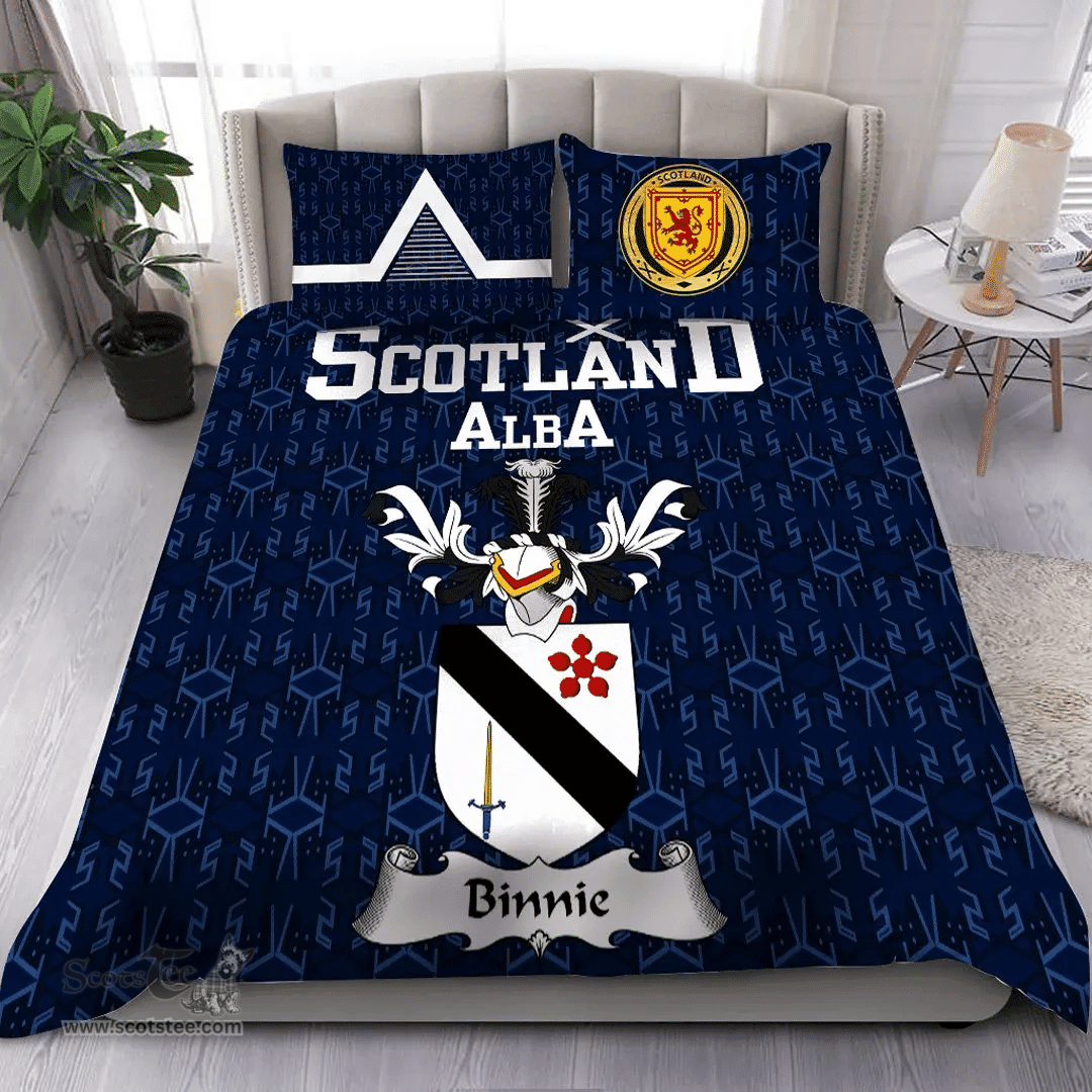 Scottish Bennie or Binnie Family Crest Tartan Bedding Set Scottish Home Duvet Covers 1991 Style
