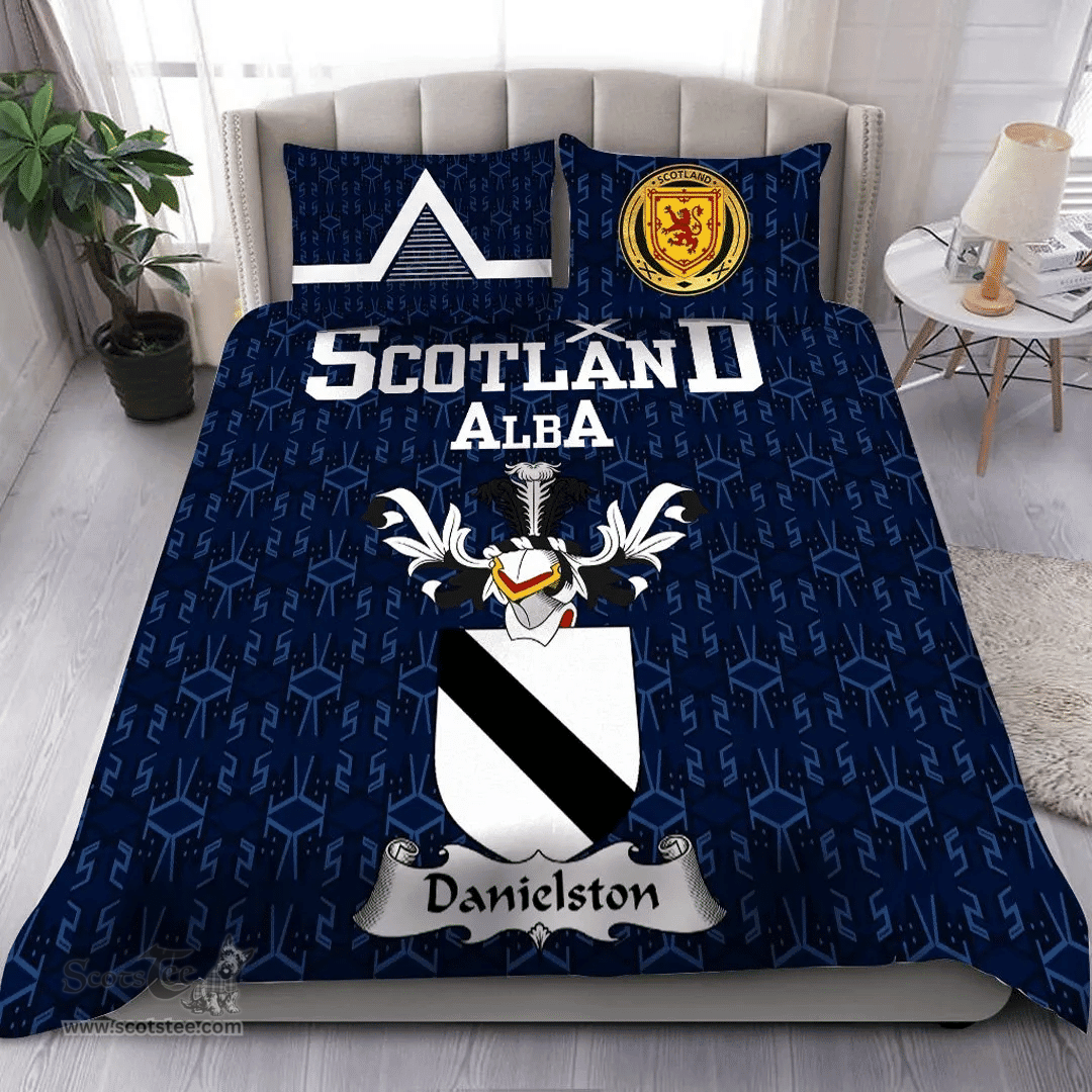 Scottish Danielston Family Crest Tartan Bedding Set Scottish Home Duvet Covers 1991 Style