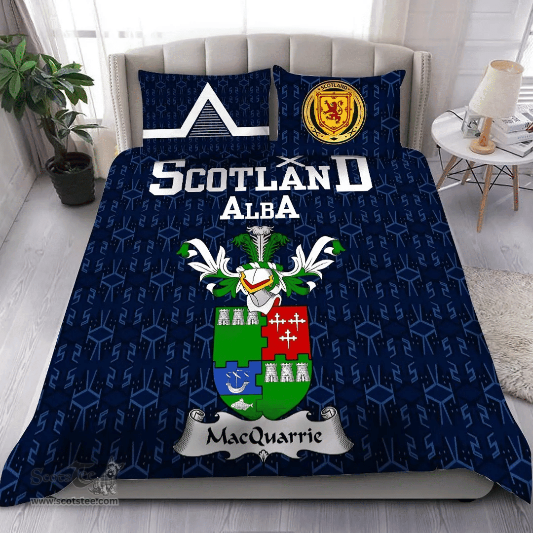 Scottish MacQuarrie or MacGuarie Family Crest Tartan Bedding Set Scottish Home Duvet Covers 1991 Style