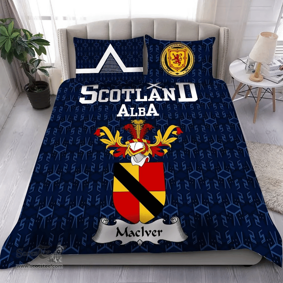 Scottish MacIver or MacIvor Family Crest Tartan Bedding Set Scottish Home Duvet Covers 1991 Style
