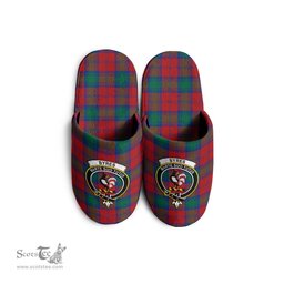 Scottish Byres (Byses) Clan Family Crest Tartan House Slippers
