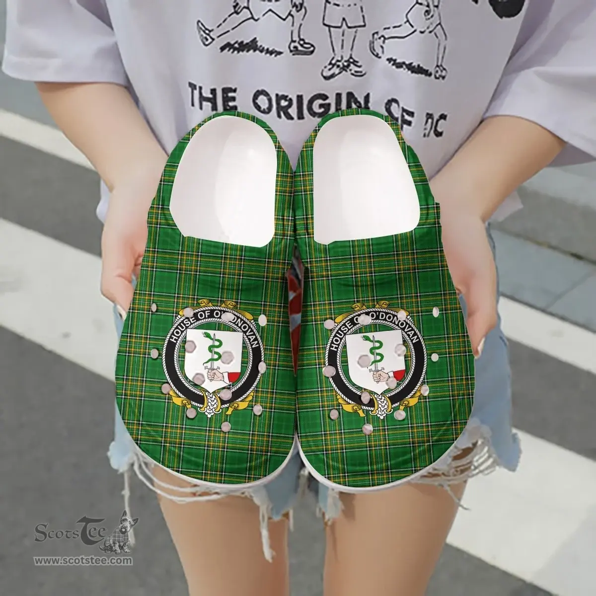 Irish House of O'DONOVAN Coat of Arms Family Crest Ireland Clogs Irish National Tartan Irish County Clogs