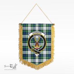 ScotsTee Shop Scottish Gordon Dress Ancient Clan Crest Tartan Gonfalon Scottish Wall Hanging Banner